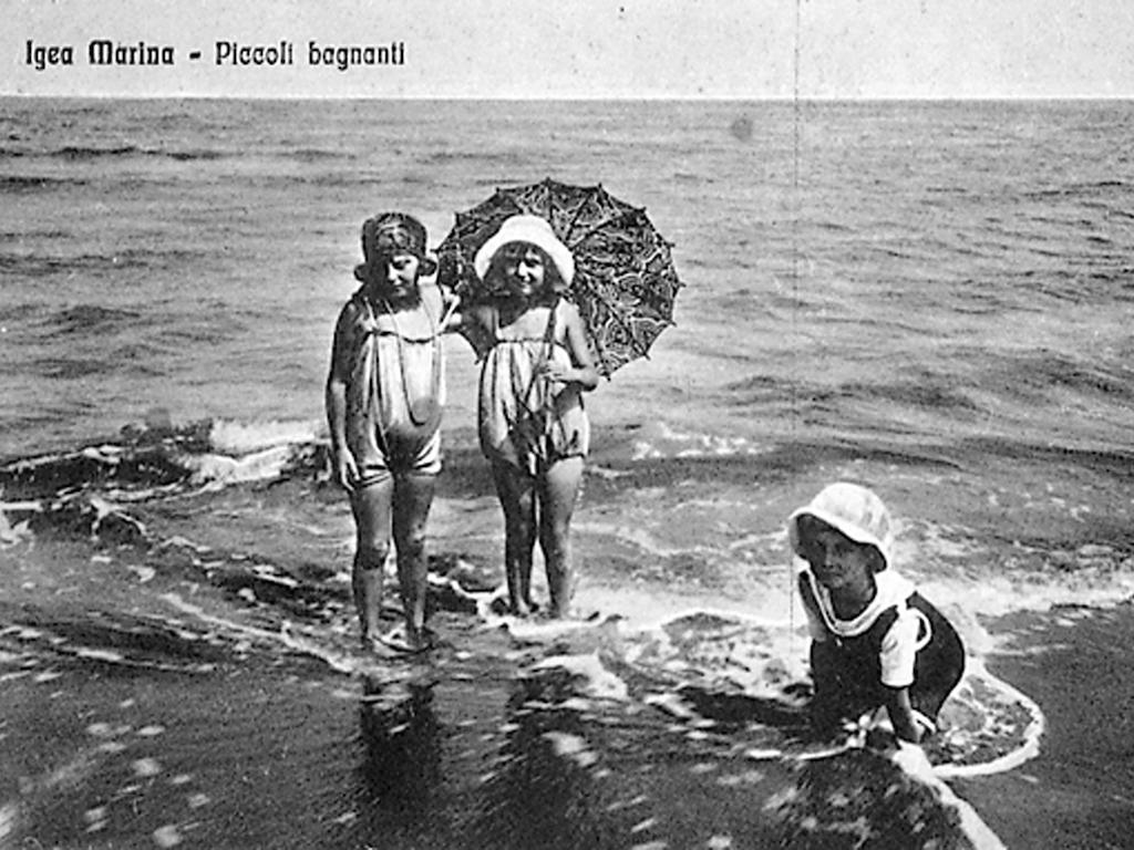 Hotel Pineta Bellaria-Igea Marina Bagian luar foto
